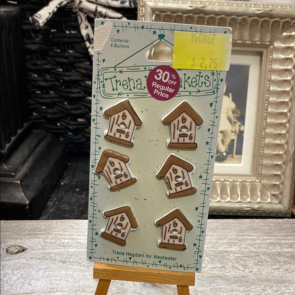 1990’s Trena Hegdahl Birdhouse Button Set - White & Brown (6)!